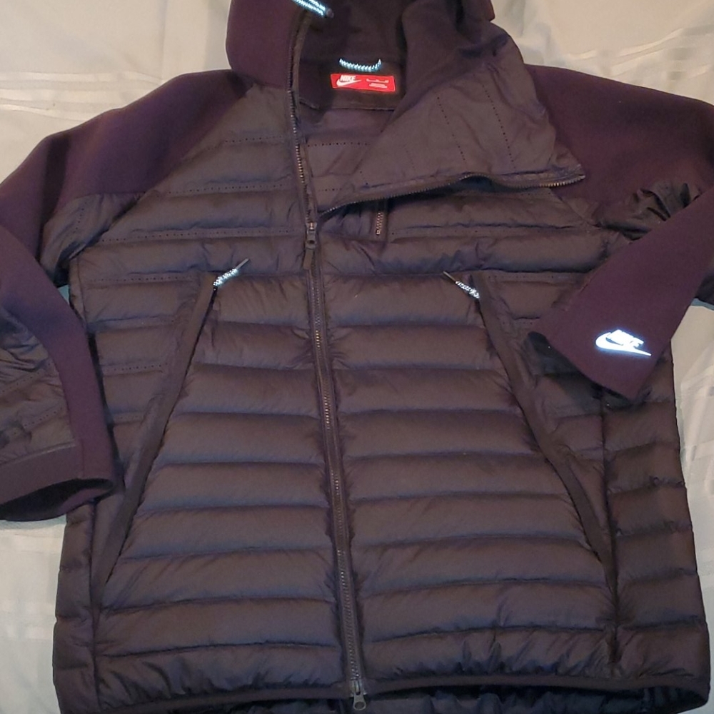 Nike down puffer jacket  XL